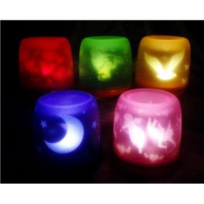 Электронная светодиодная свеча "Задуй Меня - Хэллоуин"