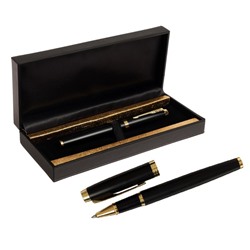 Ручка подарочная шариковая Calligrata, в кожзам футляре ПБ IM, корпус черный с золотом