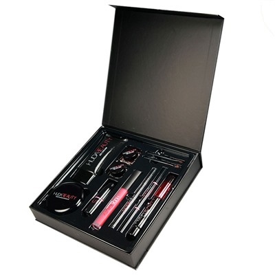 Набор HudaBeauty 9 in 1 make-up