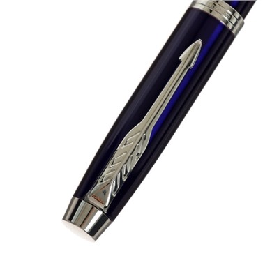 Ручка подарочная шариковая в кожзам футляре, корпус синий с серебром